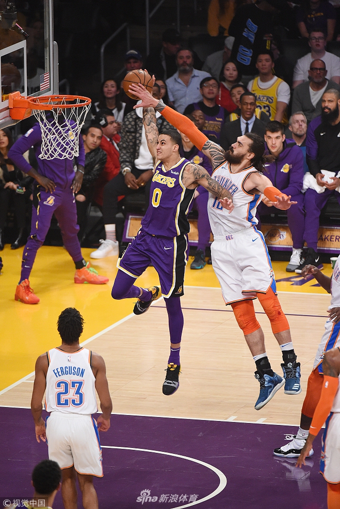 人流量大的 人流量大的