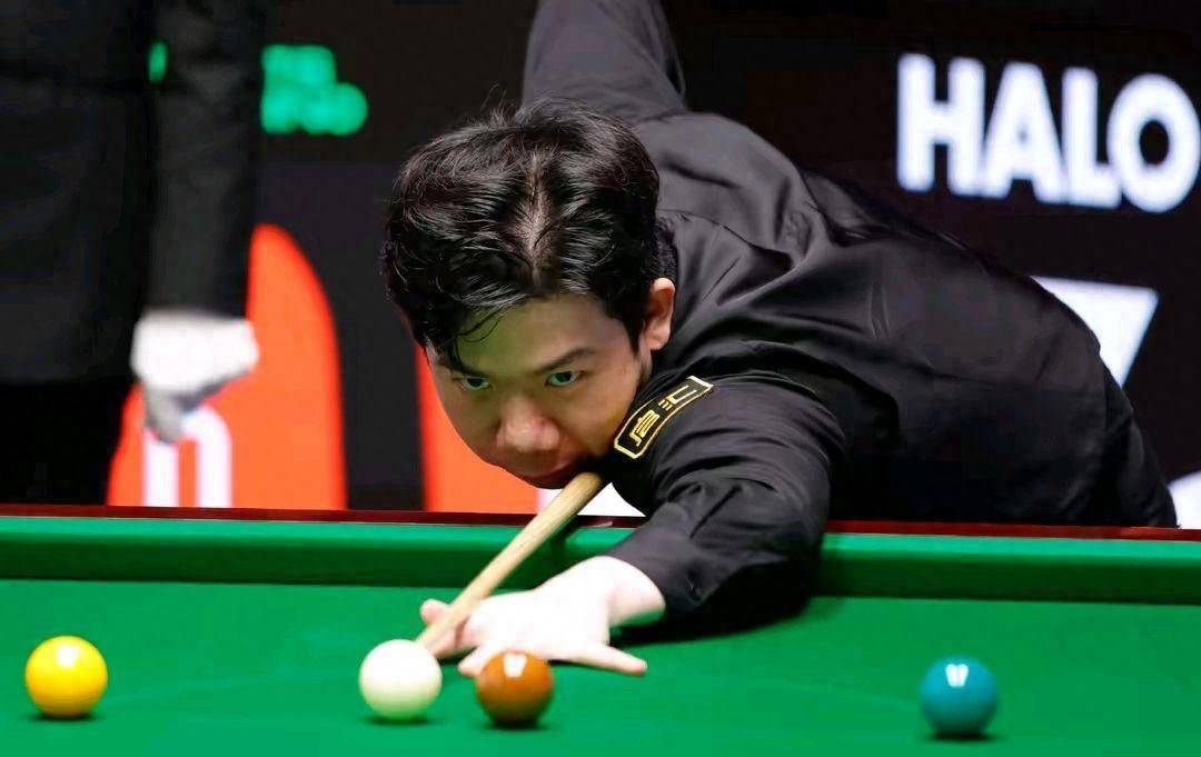 個賽季中多 個賽季中多